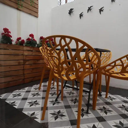 アパート Giraffe House リスボン